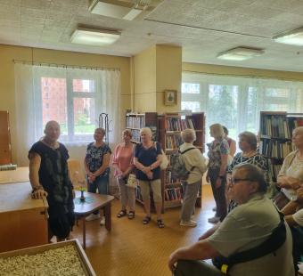 Bibliotekoje lankėsi svečiai iš Ramygalos