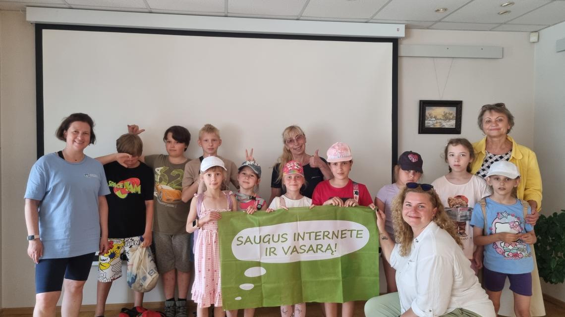 Edukacija apie saugesnį internetą – mokomės žaisdami