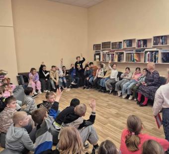 Literatūros popietė „Knyga - tai tylus ir patikimas draugas“