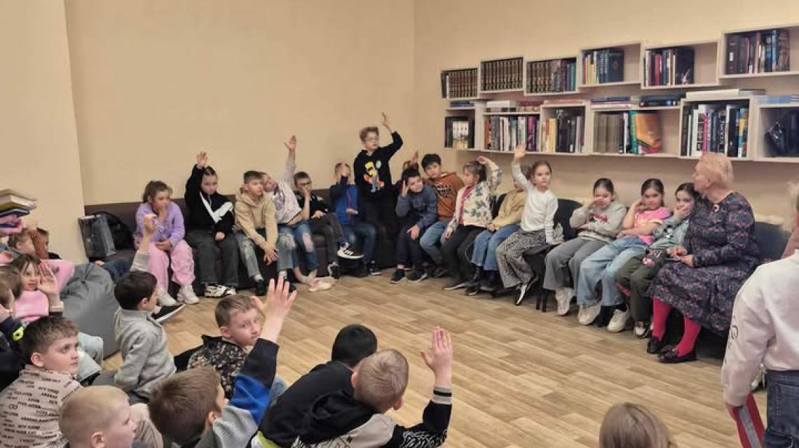 Literatūros popietė „Knyga - tai tylus ir patikimas draugas“