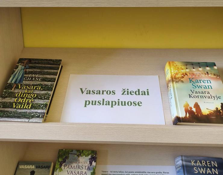 Visagino viešojoje bibliotekoje (Taikos pr. 52) vyksta knygų paroda „Vasaros žiedai puslapiuose“