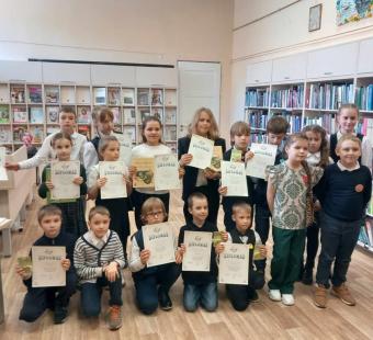 Meninio skaitymo konkursas „Per žalią lauką – žodžio taku“